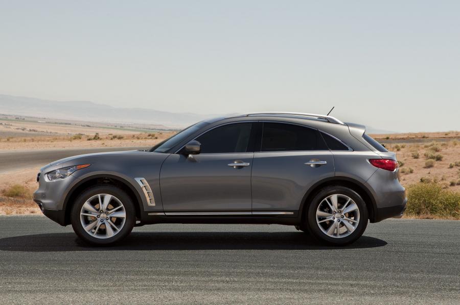  Infiniti FX35 2012 года  (фото 10 из 14)